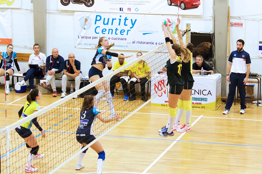 Timenet travolge il Blu Volley Quarrata 3-0 e torna prima in classifica